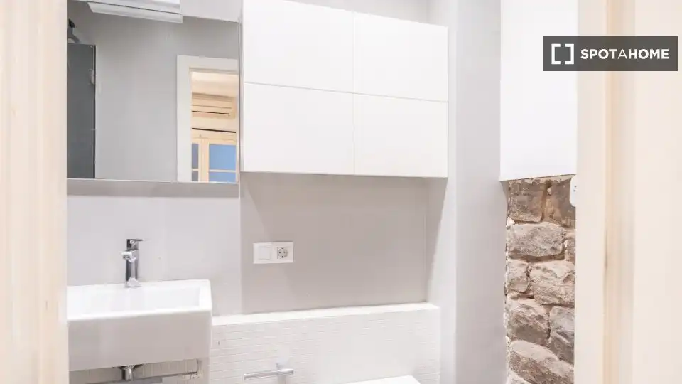 Flat with terrace to rent in Ciutat Vella, imagen 17