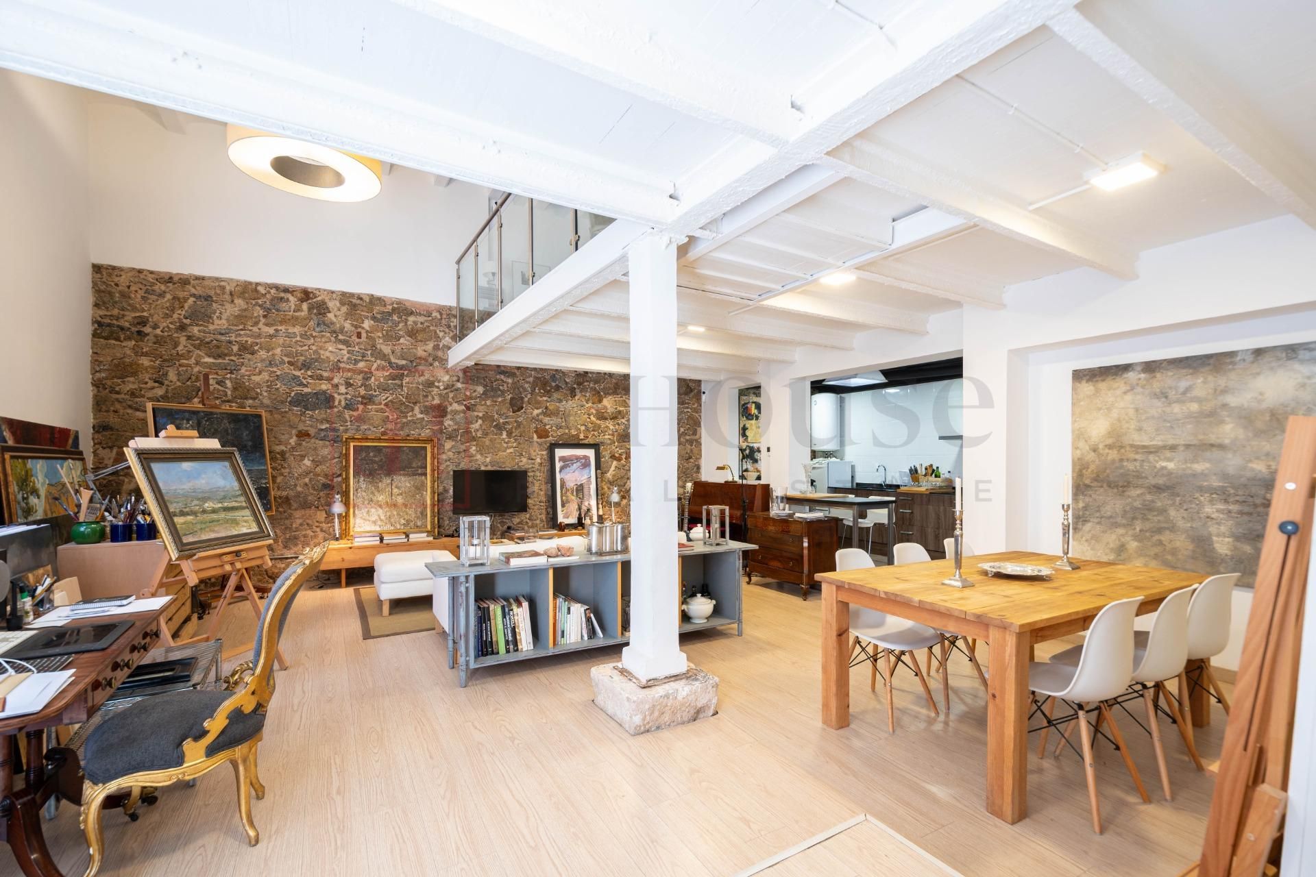 Living room of Planta baja for sale in  Barcelona Capital  with Heating, Parquet flooring and Terrace