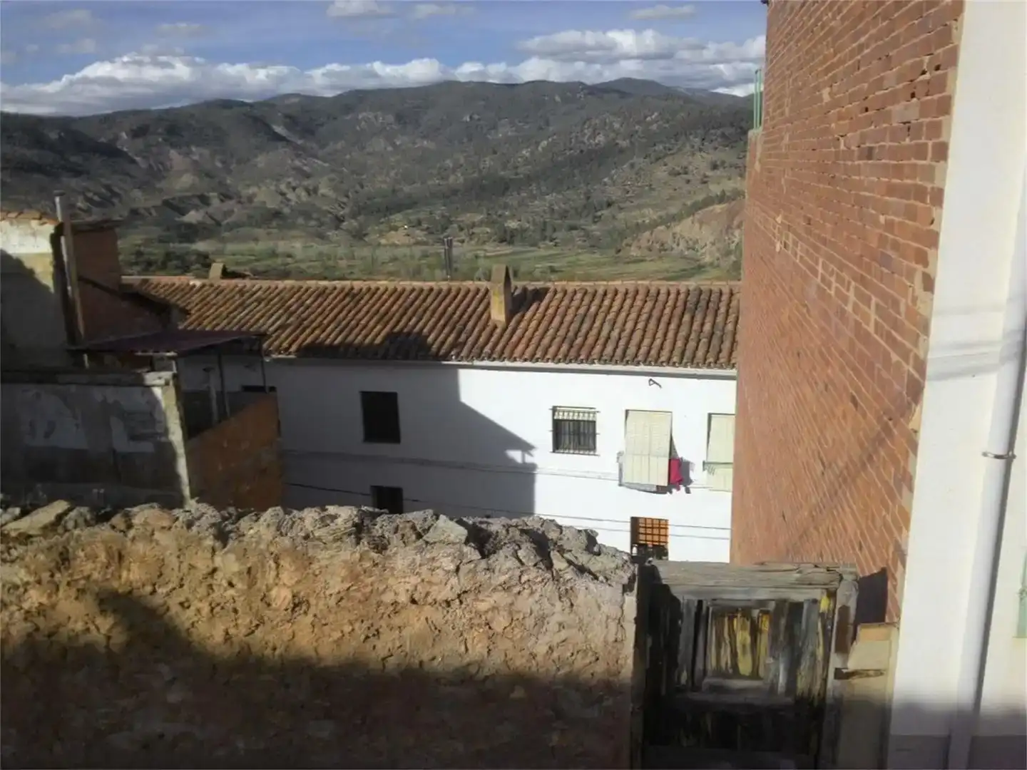 Vista exterior de Terreno en venta en Santa Cruz de Moya, Cuenca