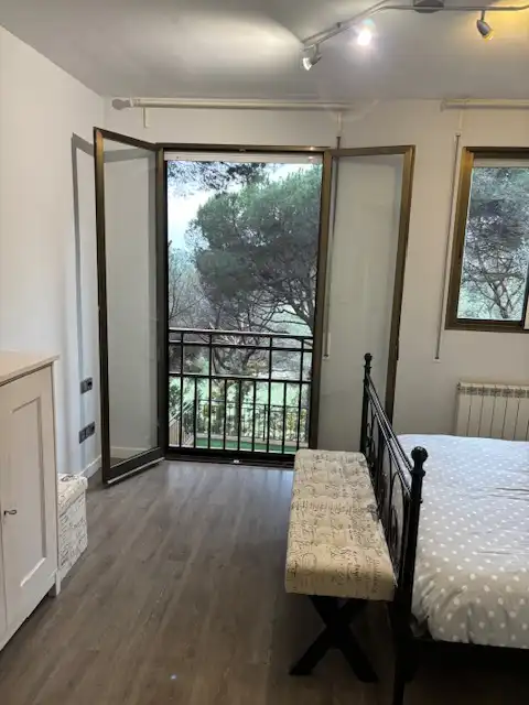 Dormitori de Casa adosada en venda en Mataró amb Aire condicionat, Calefacció i Jardí privat