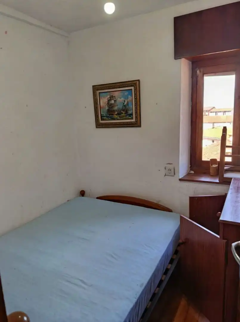 Habitación de Piso en venta en Cudillero con Amueblado, Horno y Lavadora
