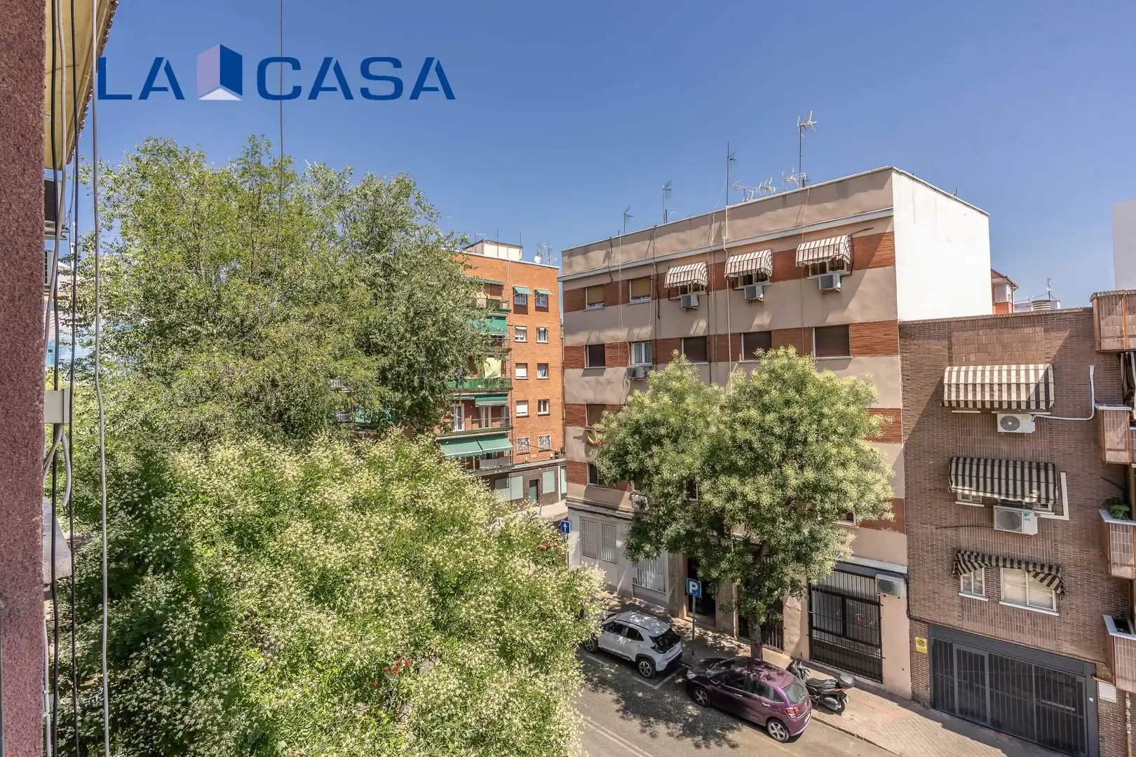 Vista exterior de Piso en venta en Madrid con Calefacción, Terraza y Trastero