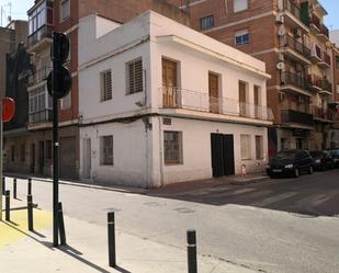 Vista exterior de Casa o xalet en venda en  Murcia Capital amb Aire condicionat, Terrassa i Moblat