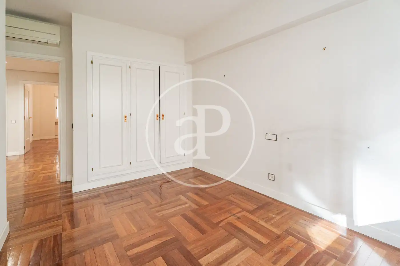 Habitación de Piso en venta en Madrid con Aire acondicionado, Calefacción y Terraza