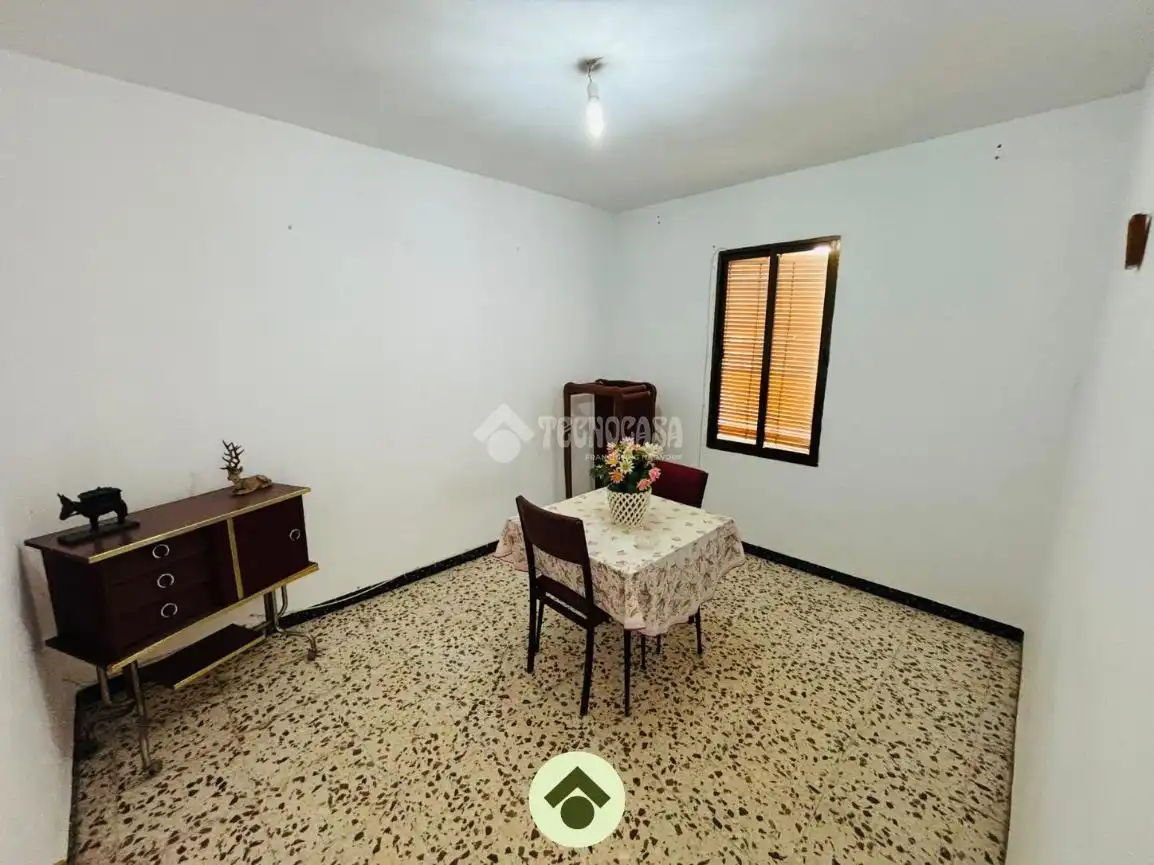 Casa adosada en venta en Adamuz
