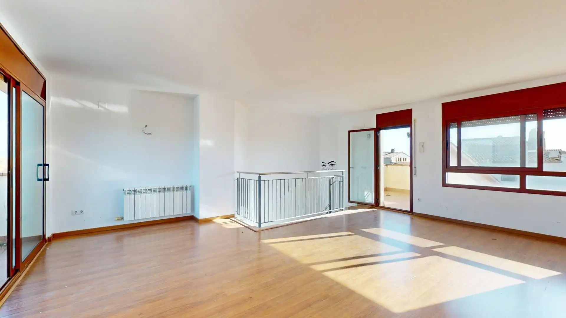 Sala de estar de Casa adosada en venta en Sant Pere de Ribes con Aire acondicionado
