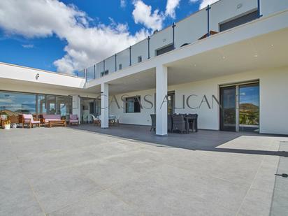 Terrace of House or chalet for sale in Alicante / Alacant  with Air Conditioner, Heating and Private garden