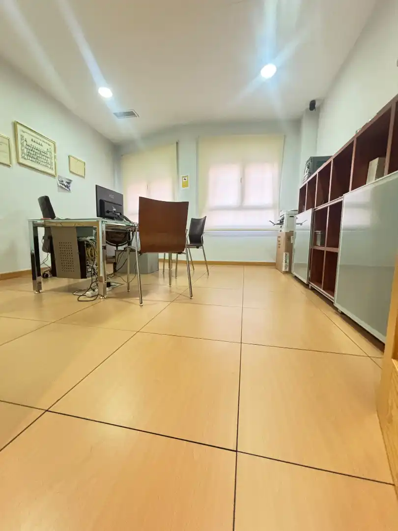 Office space with lift for sale in Centro - Plaza Mayor, imagen 29