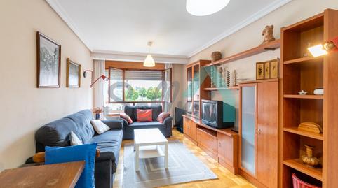 Photo 3 of Flat to rent in Fray Ceferino, Milán - Pumarín, Asturias