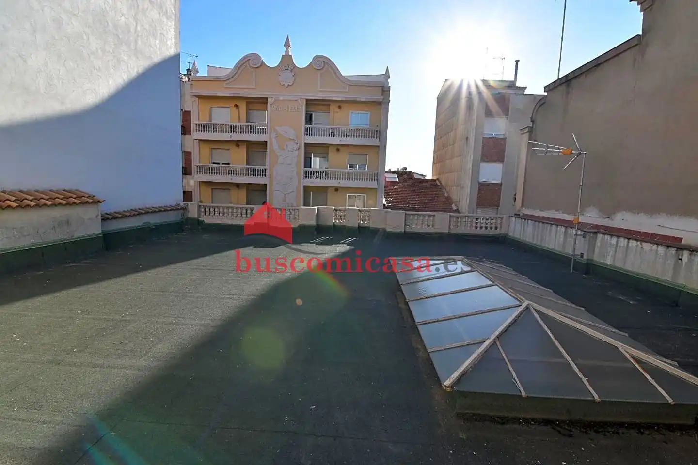 Terraza de Edificio en venta en Linares