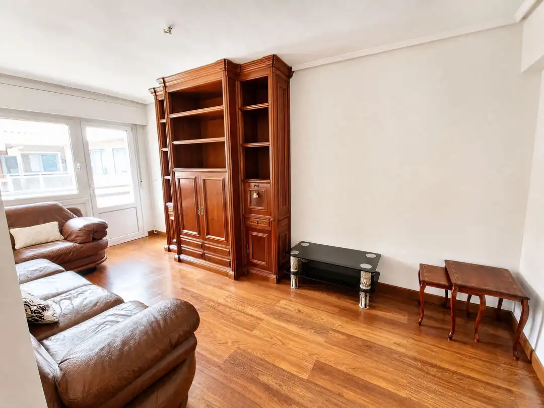 Living room of Flat for sale in Portugalete  with Heating and Balcony