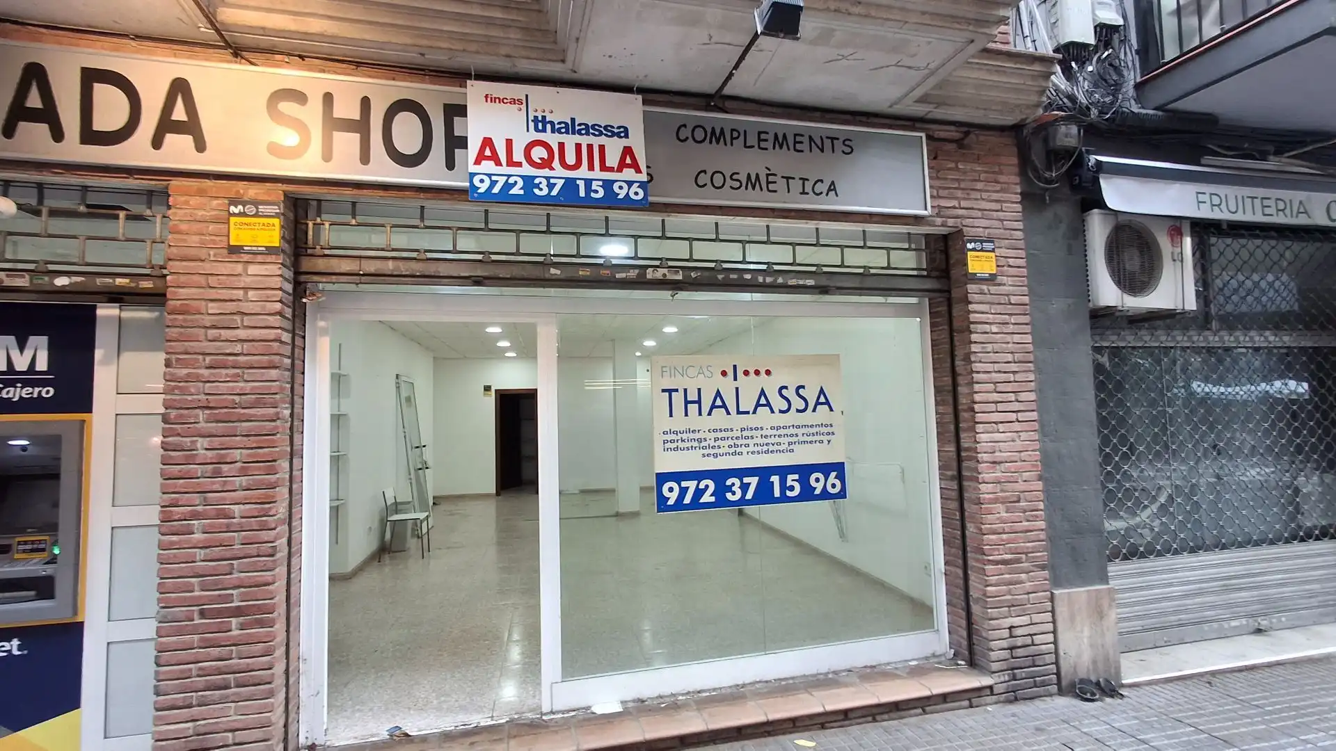 Local commercial à louer à Centre