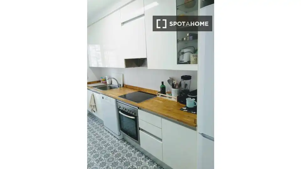 Flat with terrace to rent in Pobles del Sud, imagen 7