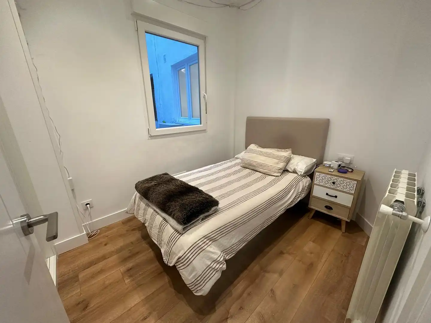 Schlafzimmer von Wohnung zur Miete in Madrid mit Klimaanlage, Heizung und Parkett
