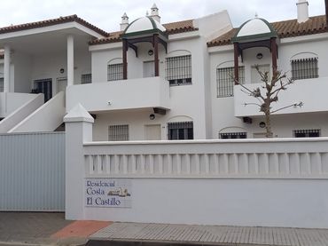 Mini appartamento con piscina in affitto a Calle Belo Horizonte