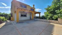 Exterior view of House or chalet for sale in Alzira  with Terrace and Swimming Pool