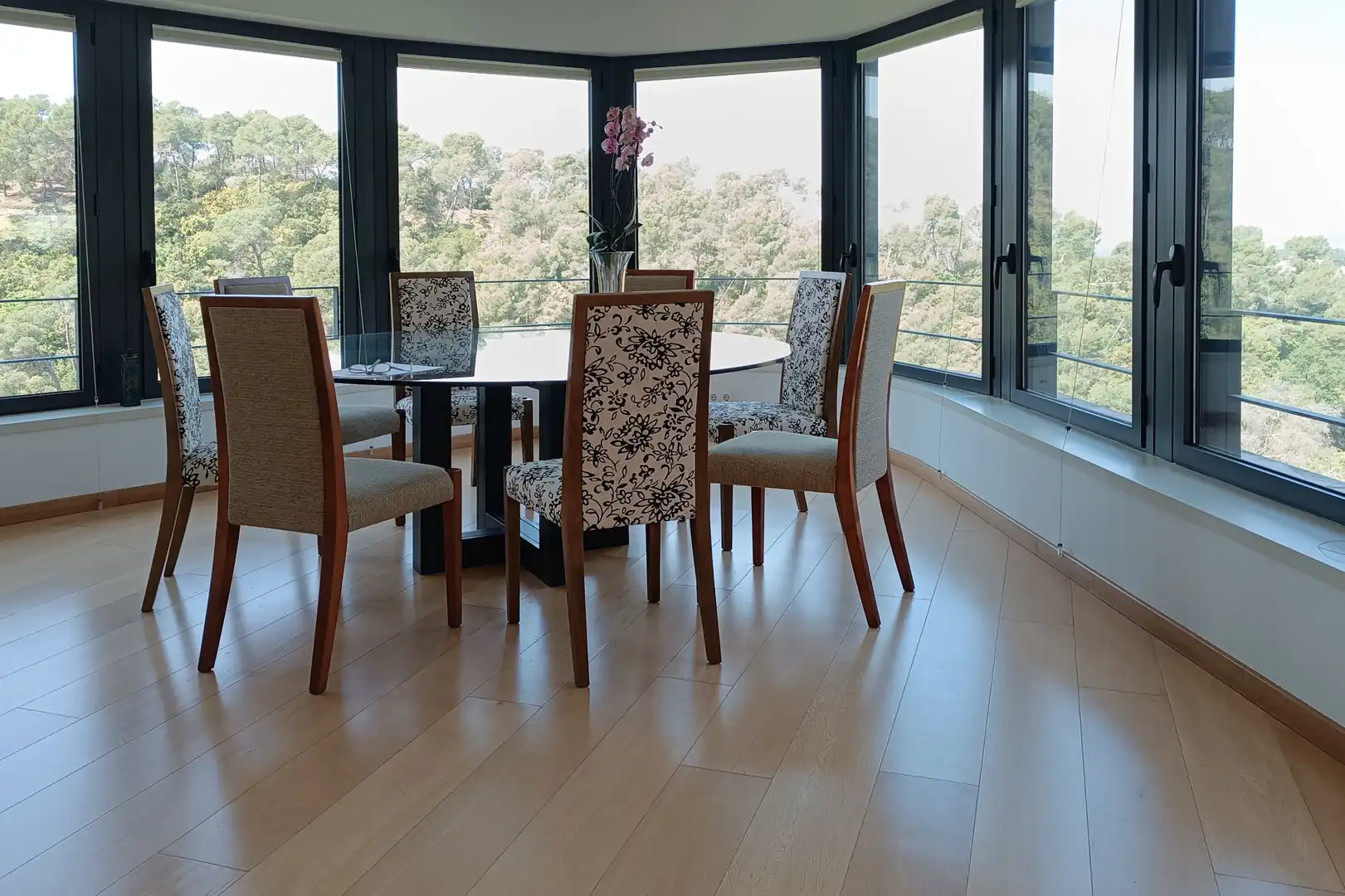 Esszimmer von Haus oder Chalet zum Verkauf in Sant Cugat del Vallès mit Klimaanlage, Heizung und Privatgarten