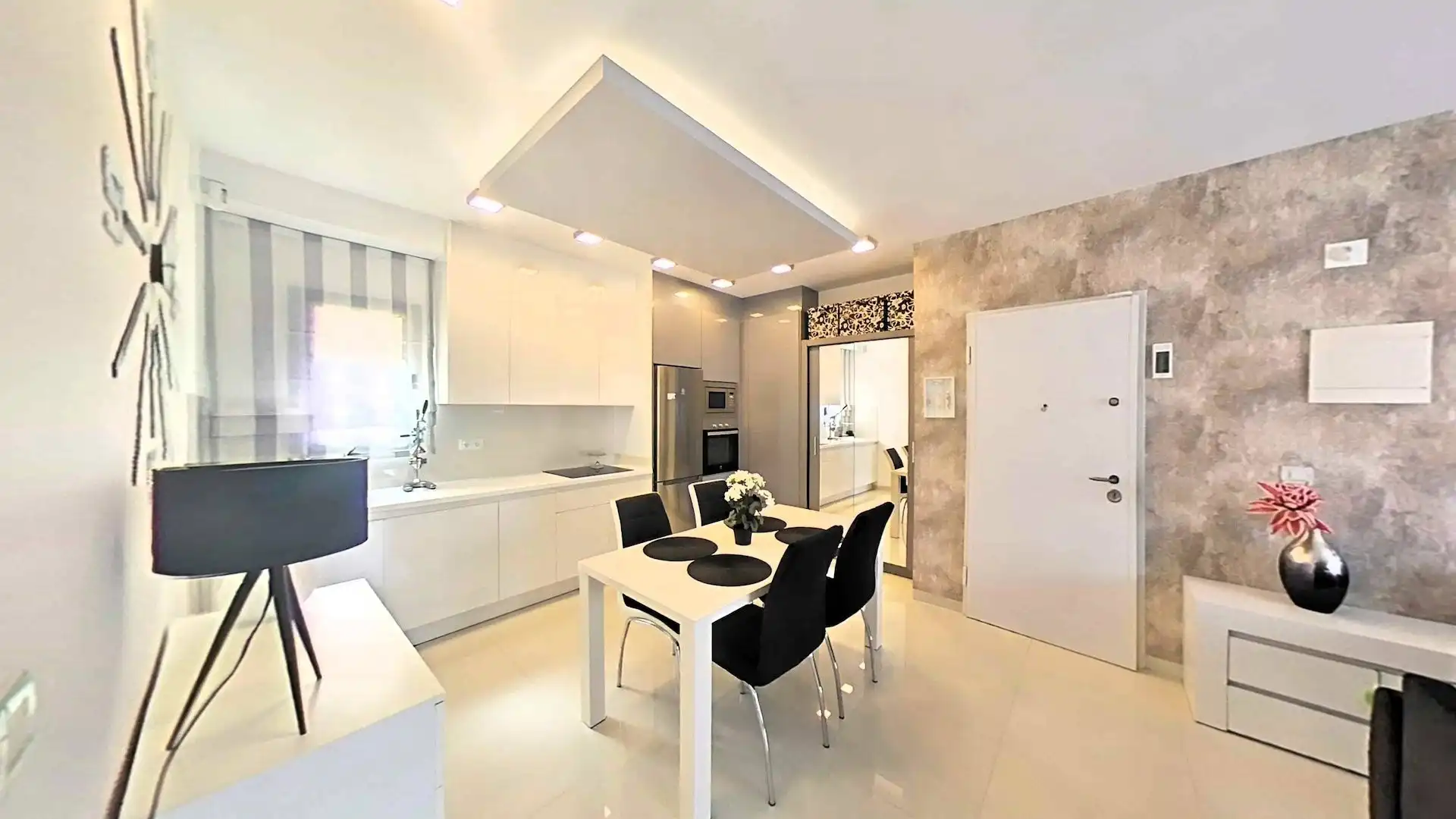 Cocina de Apartamento en venta en Pilar de la Horadada con Calefacción, Piscina y Amueblado
