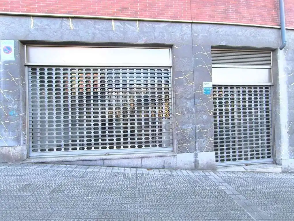 Business premises for sale in Jardines Gernika, imagen 14