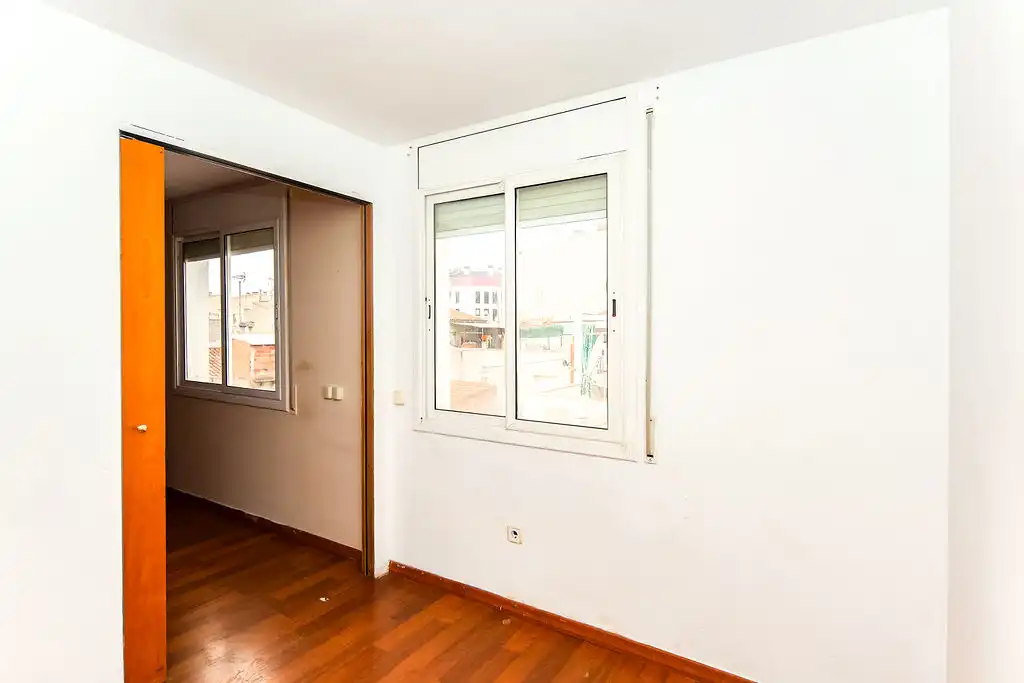 Schlafzimmer von Wohnungen zum Verkauf in Terrassa