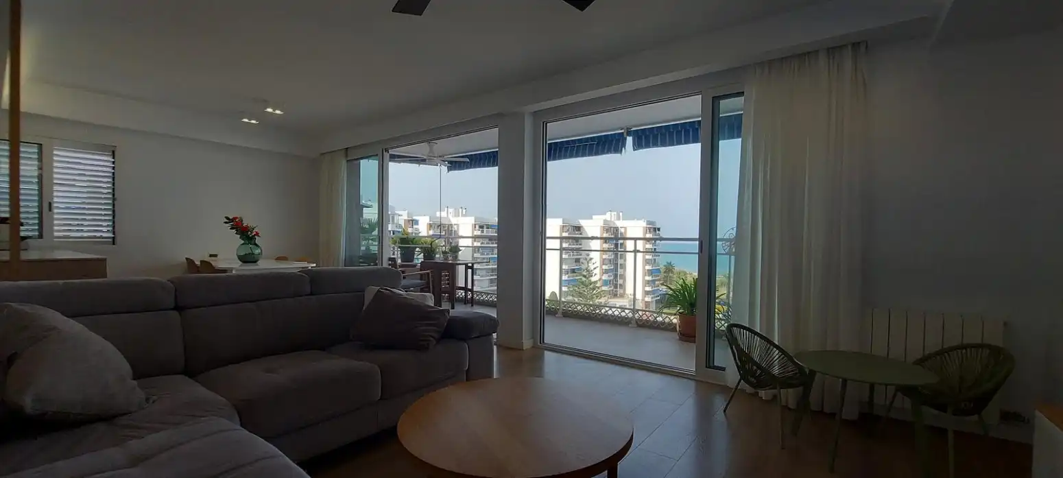 Sala de estar de Piso de alquiler en Sagunto / Sagunt con Jardín privado, Terraza y Amueblado