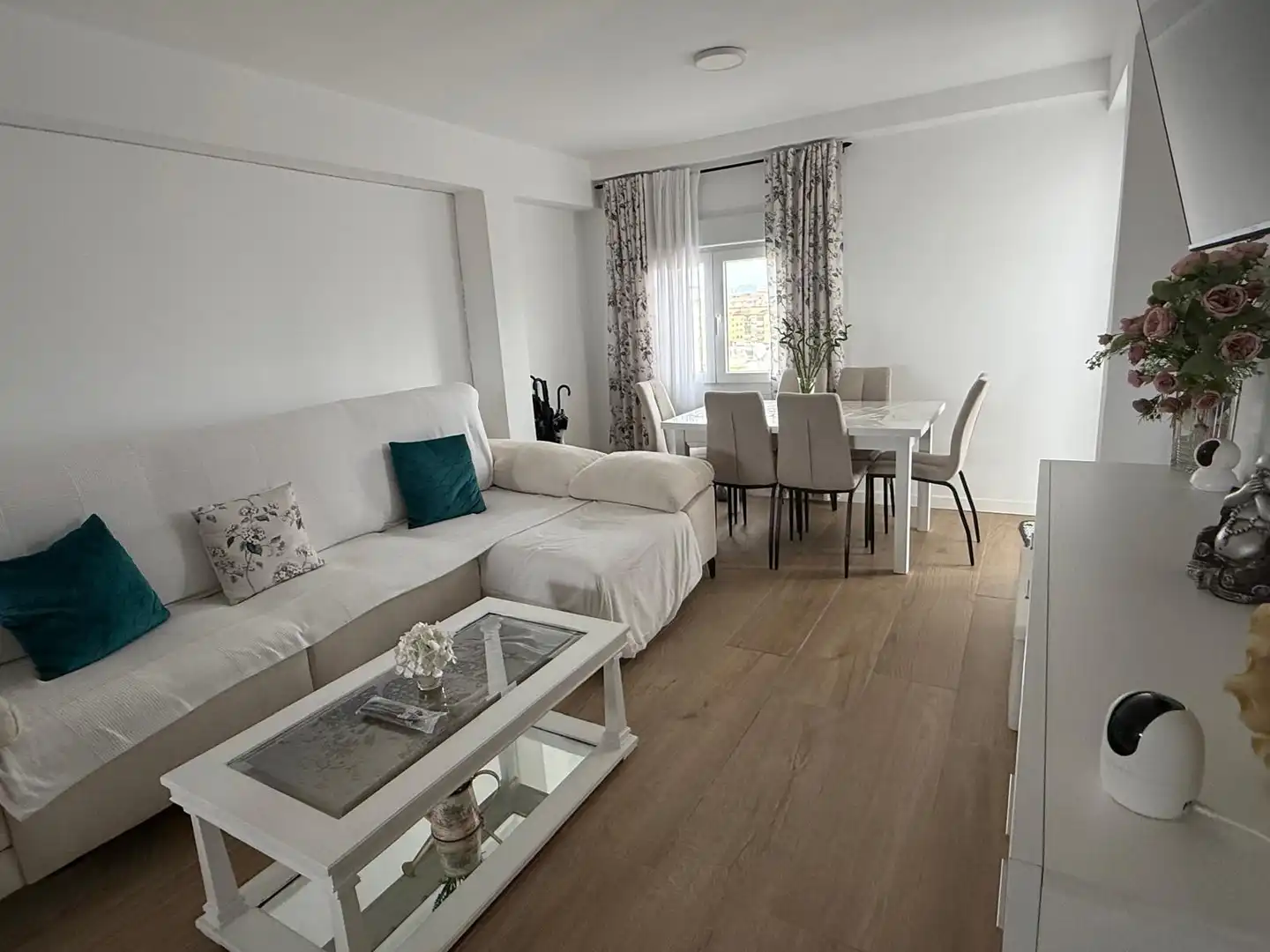 Sala de estar de Piso en venta en Málaga con Aire acondicionado, Terraza y Amueblado
