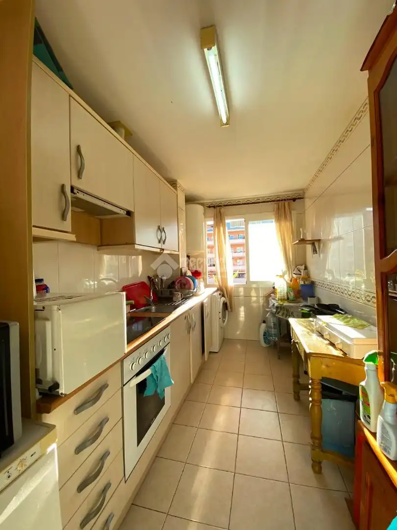 Kitchen of Flat for sale in Manilva  with Terrace and Community pool