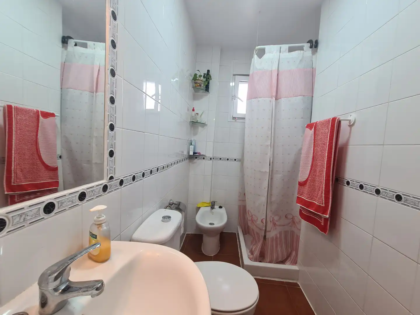 Baño de Casa adosada en venta en Higuera de la Sierra con Aire acondicionado, Terraza y Trastero