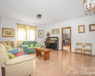 Living room of House or chalet for sale in Alicante / Alacant  with Air Conditioner, Heating and Storage room