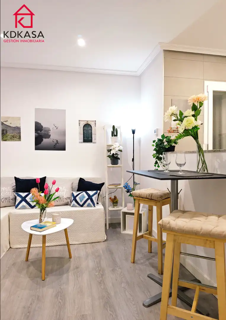 Sala de estar de Piso en venta en Madrid con Calefacción, Horno y Lavadora