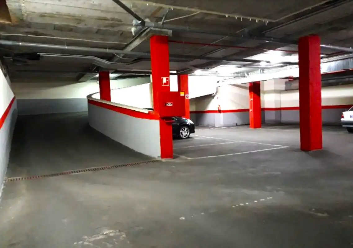 Garage zum Verkauf in CEDRA, Getafe Norte