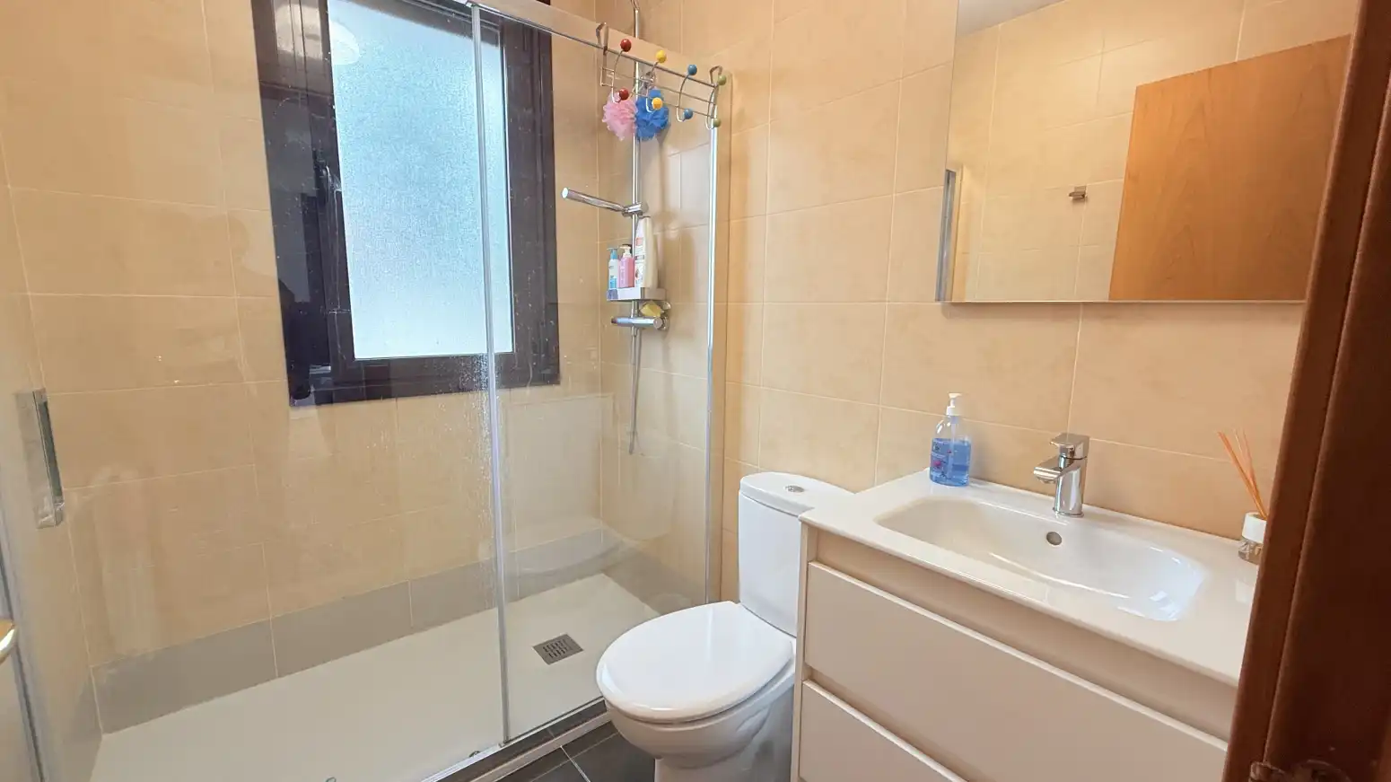 Baño de Piso en venta en Udías con Calefacción, Jardín privado y Terraza