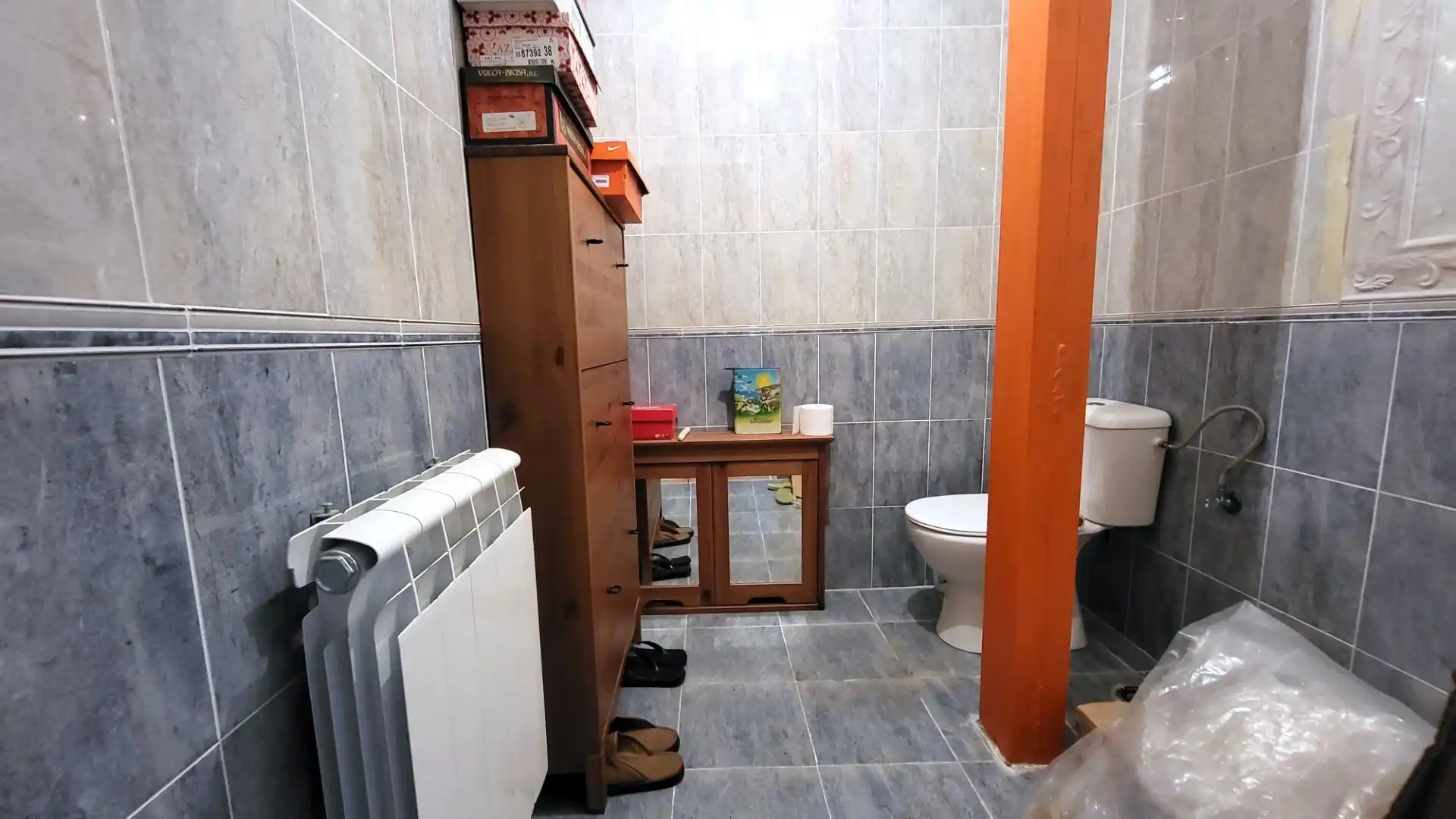 Bany de Casa o xalet en venda en Villanueva de Ávila amb Jardí privat, Terrassa i Traster