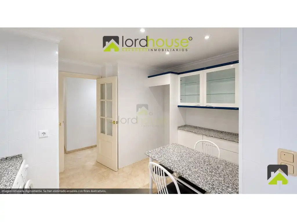 Piso con ascensor en venta en Calle Jose Mouliaa 55, imagen 14