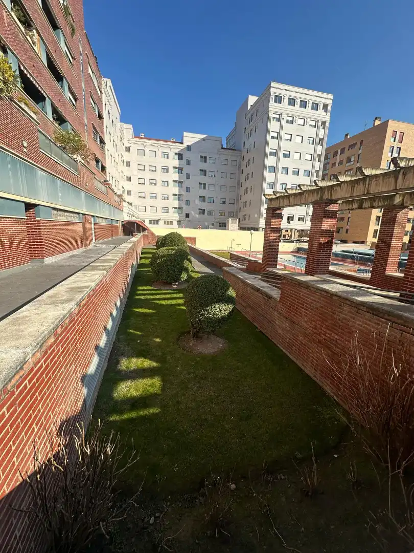 Business premises for sale in Calle Portillejo, imagen 5