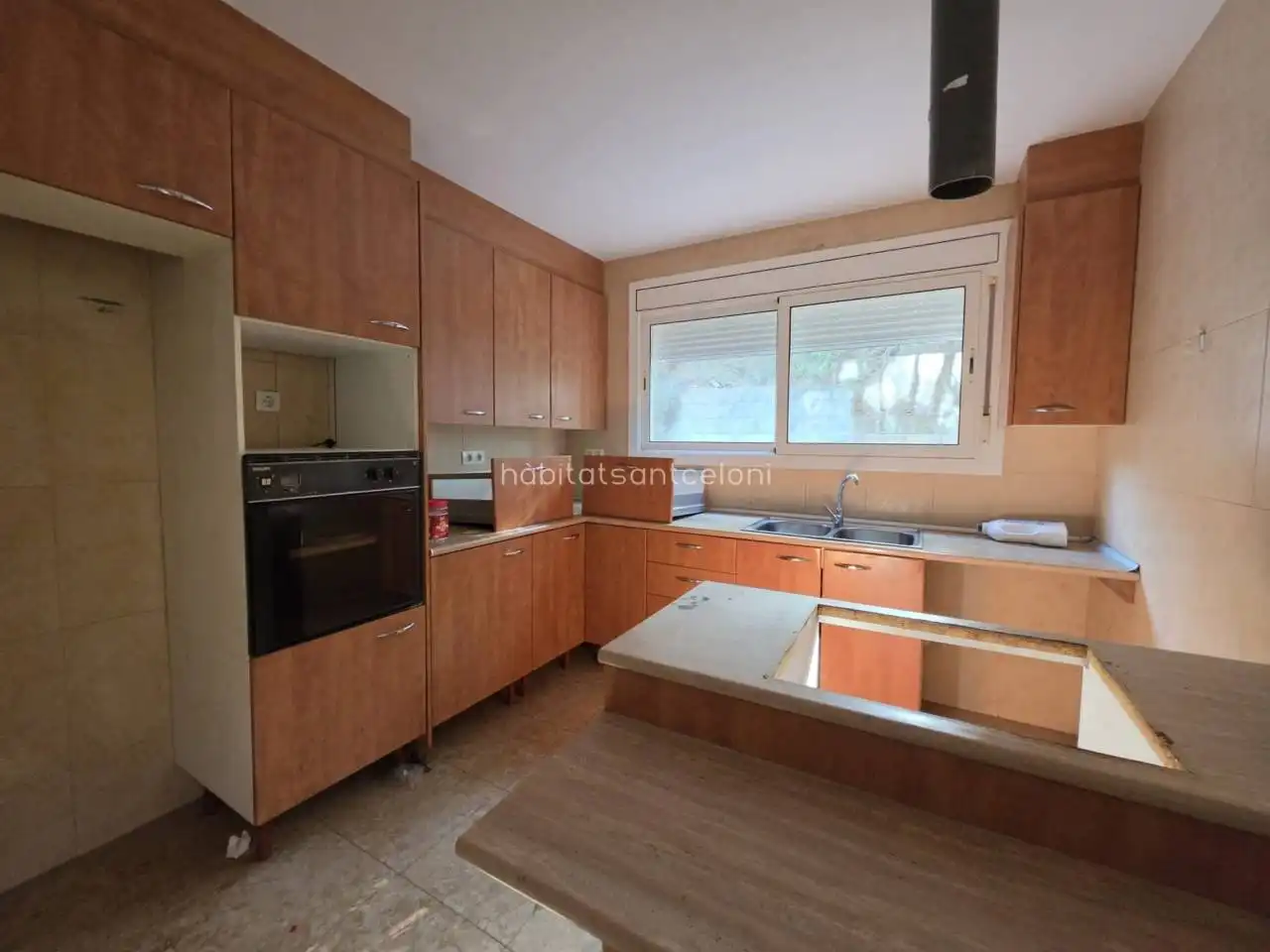 Cocina de Casa o chalet en venta en Vallgorguina con Jardín privado