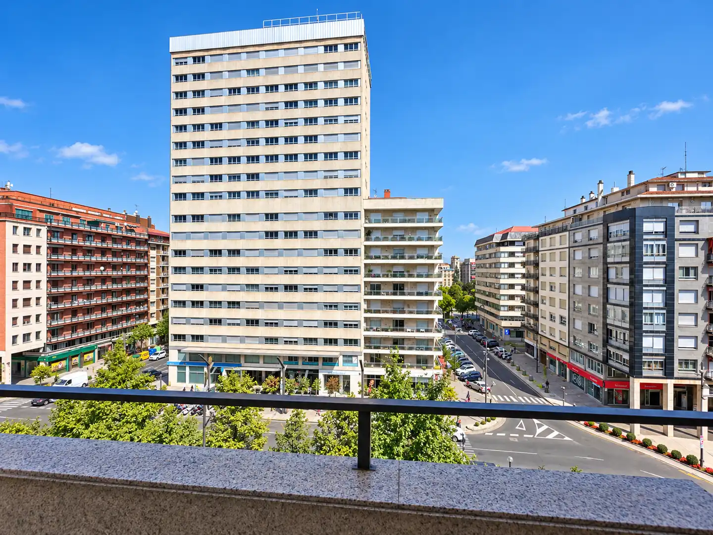 Flat with terrace for sale in Gran Vía Juan Carlos I, imagen 16