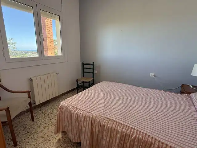 Habitación de Casa o chalet en venta en Vilanova i la Geltrú con Calefacción y Terraza