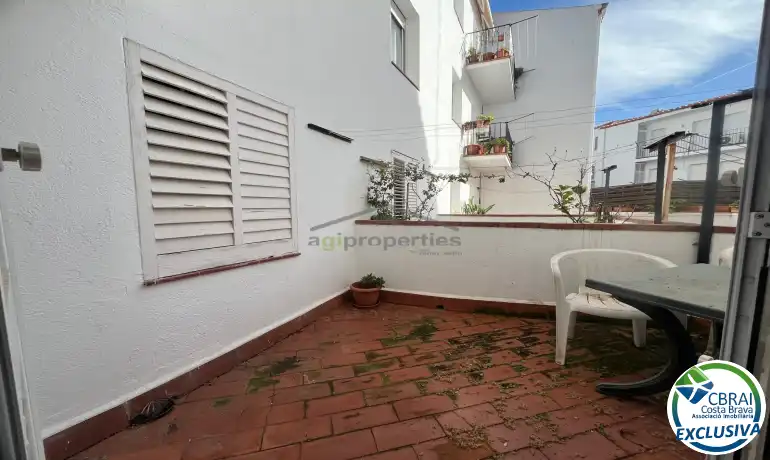 Terrassa de Pis en venda en Cadaqués amb Moblat, Forn i Microones