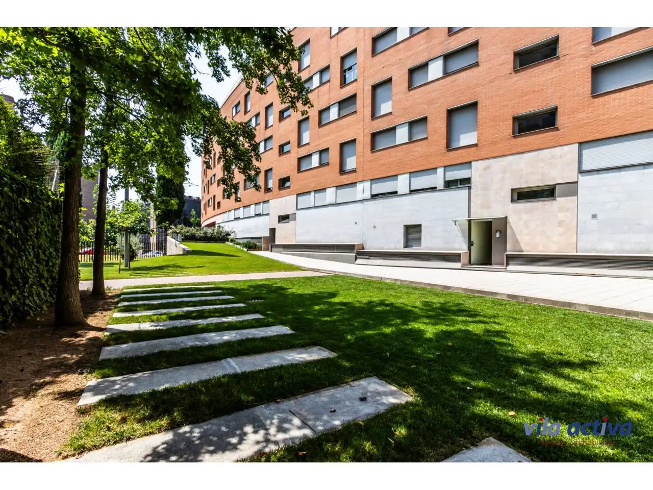 Vista exterior de Piso en venta en Terrassa con Aire acondicionado, Calefacción y Parquet