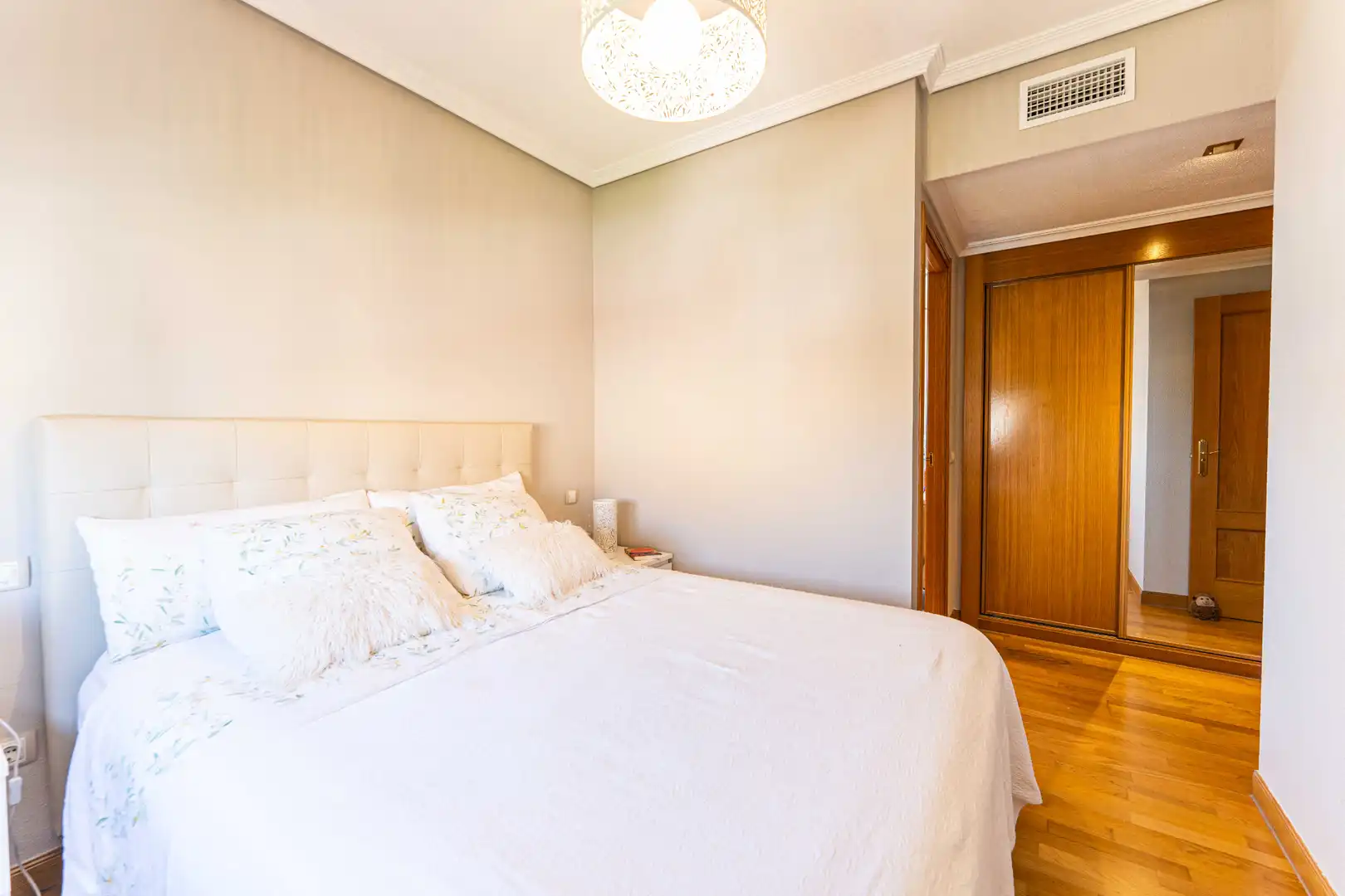 Habitación de Piso en venta en Carabanchel