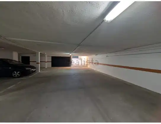 Parking de Piso en venta en Navaluenga con Calefacción y Trastero