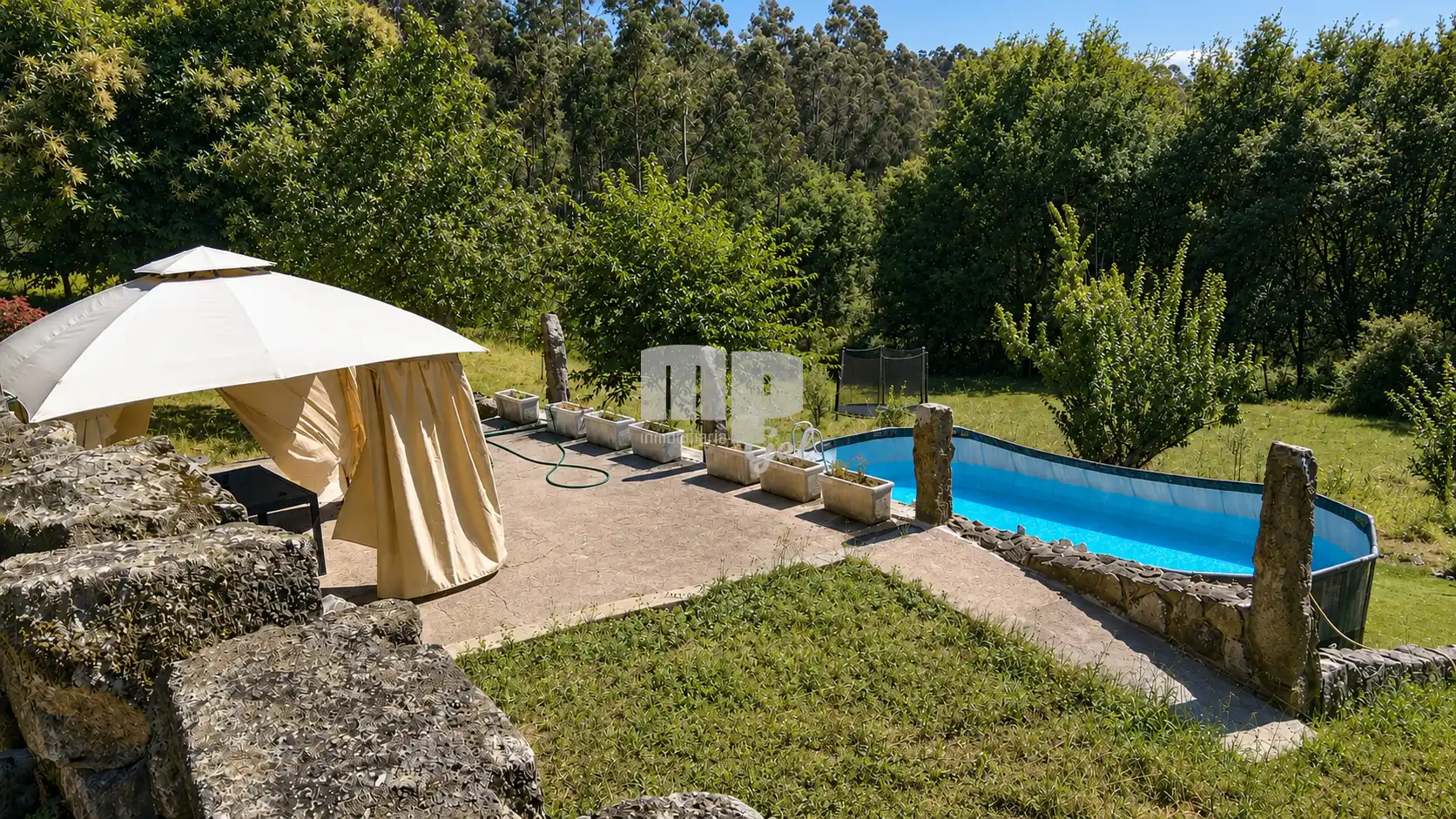 Casa rústica amb jardí en venda a Lugar Traspielas, imagen 3