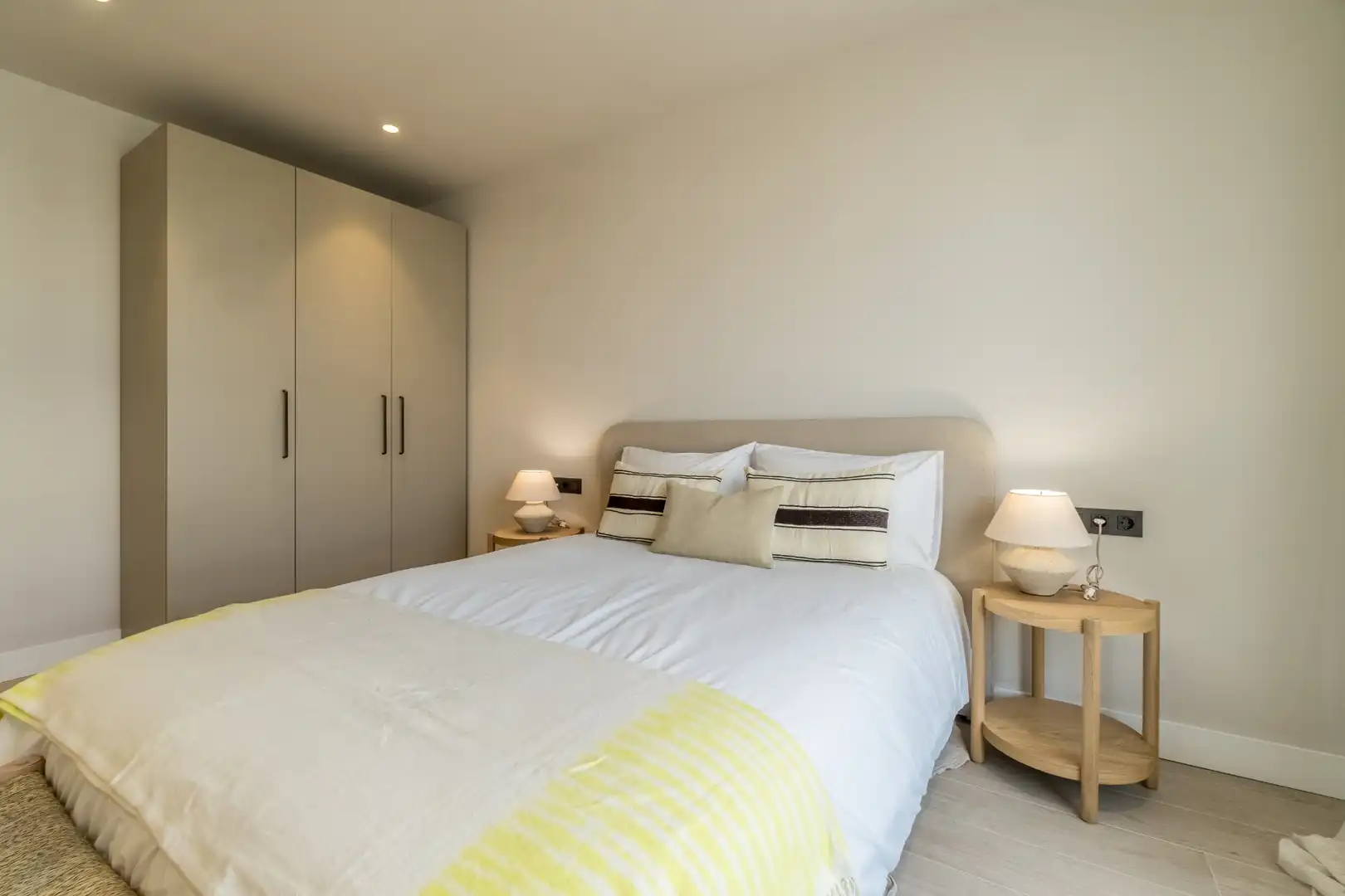 Habitación de Casa adosada de alquiler en Cambrils con Aire acondicionado, Calefacción y Jardín privado