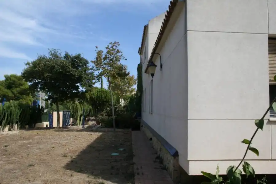 Chalet con piscina en venta en Garbinet - Vistahermosa, imagen 38