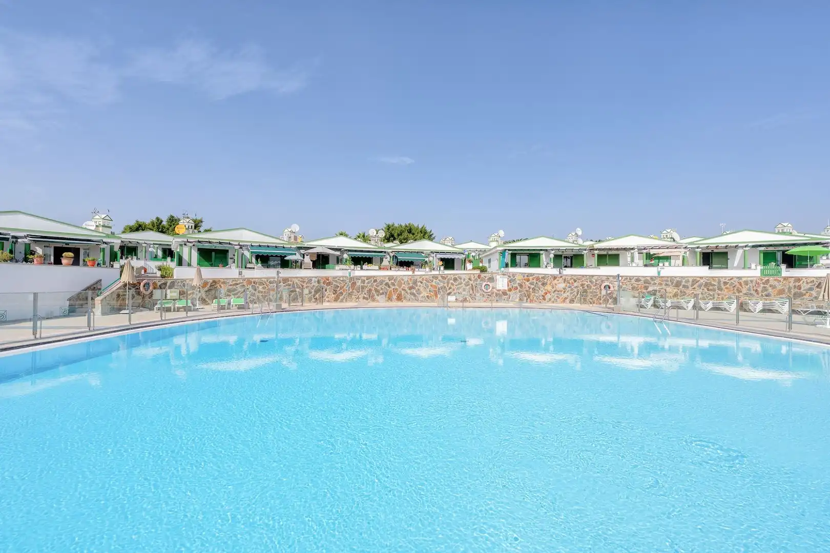 Piscina de Casa o chalet en venta en San Bartolomé de Tirajana con Terraza, Amueblado y Piscina comunitaria