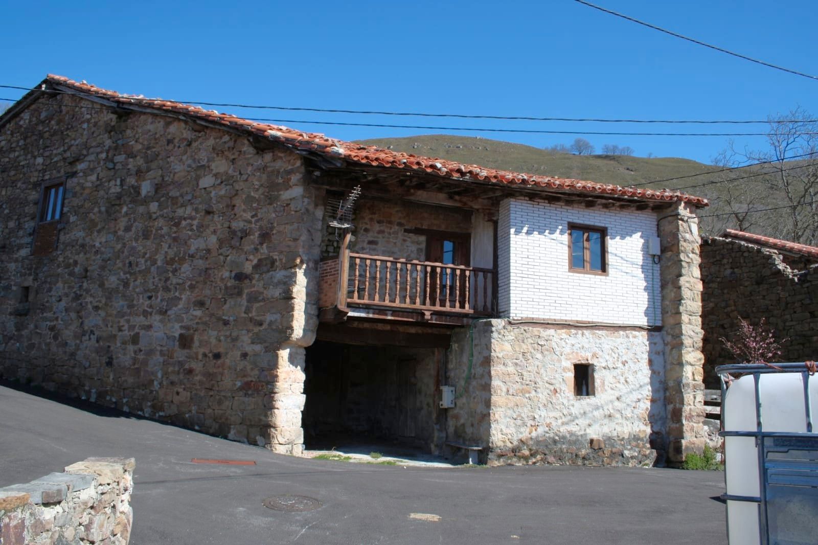 House or chalet for sale in Barrio Correpoco, Los Tojos