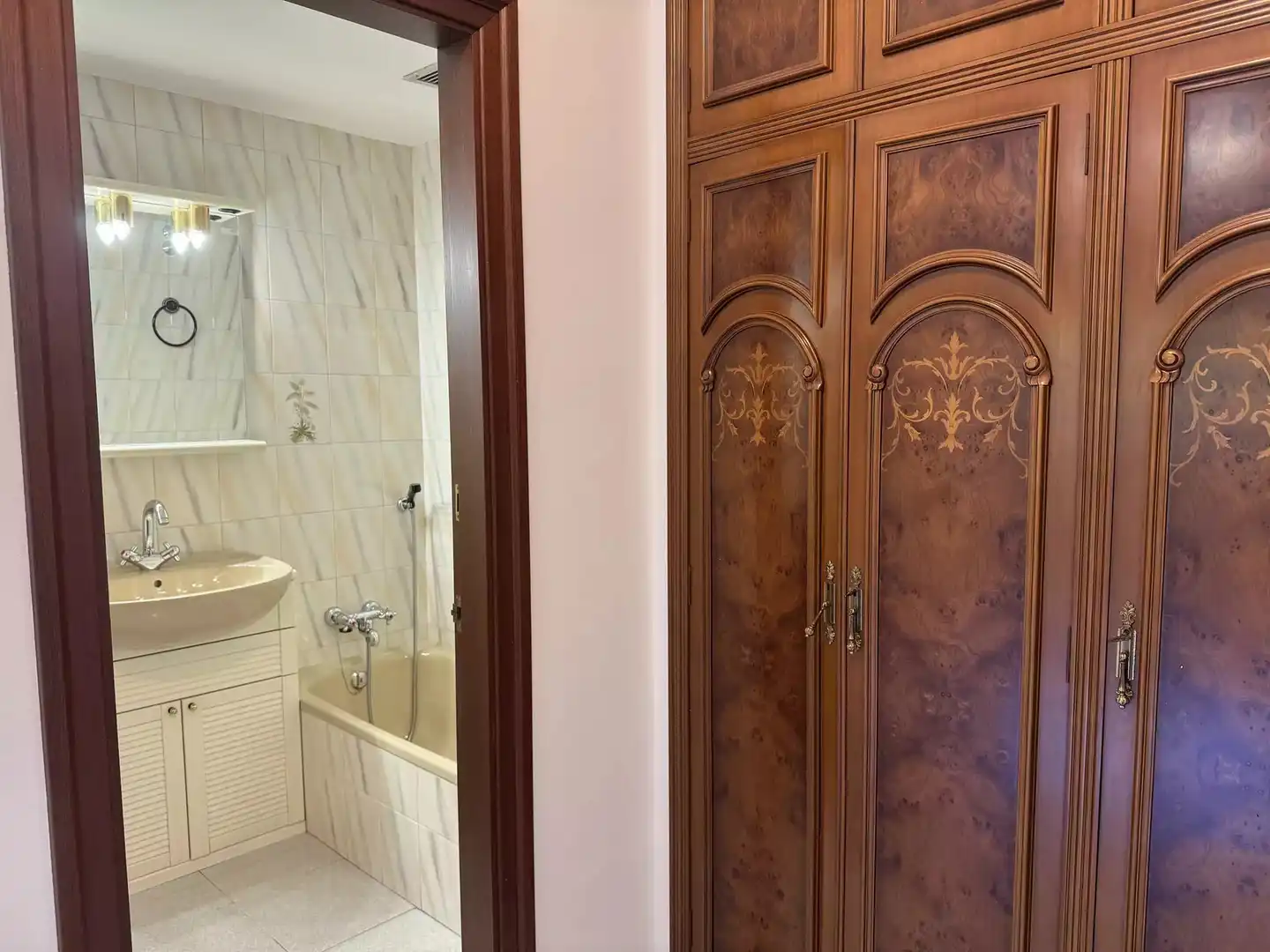 Bathroom of Houses for sale in Girona  with Air Conditioner, Heating and Terrace