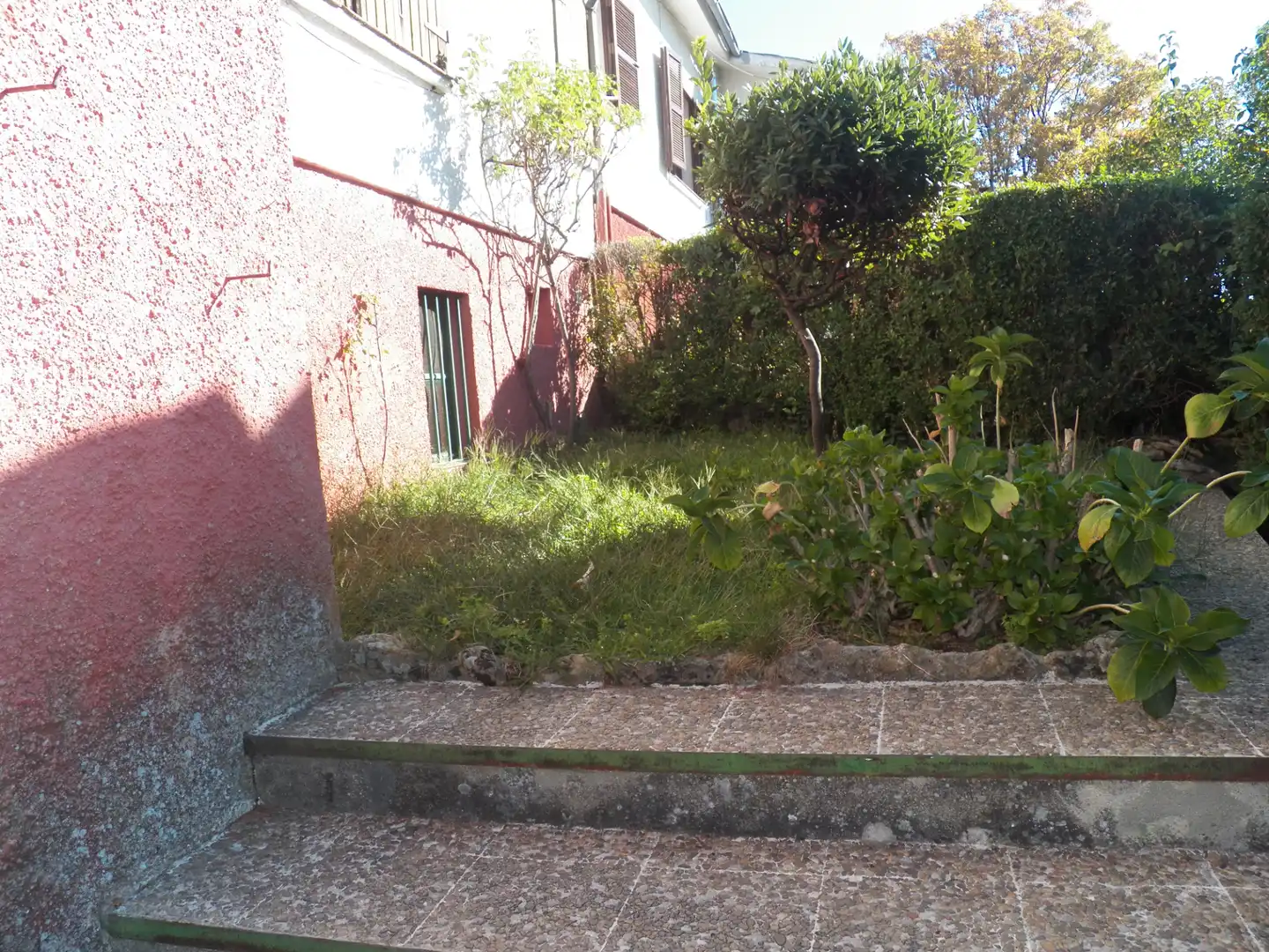 Garden of Detached homes for sale in Miraflores de la Sierra  with Private garden and Swimming Pool