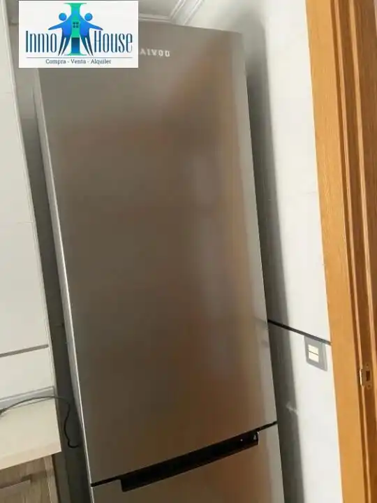 Wohnung zur Miete in Albacete mit Klimaanlage, Heizung und Terrasse